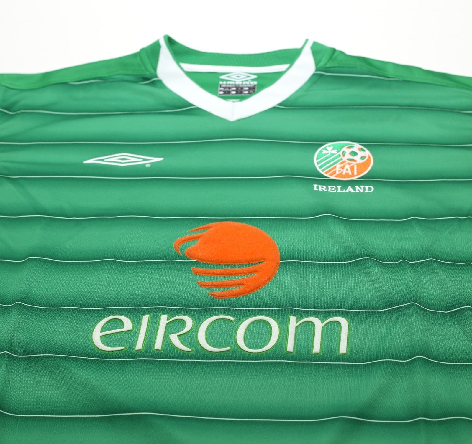 2003/04 KEANE #6 Ireland Vintage Umbro Long Sleeve Home Football Shirt (L)