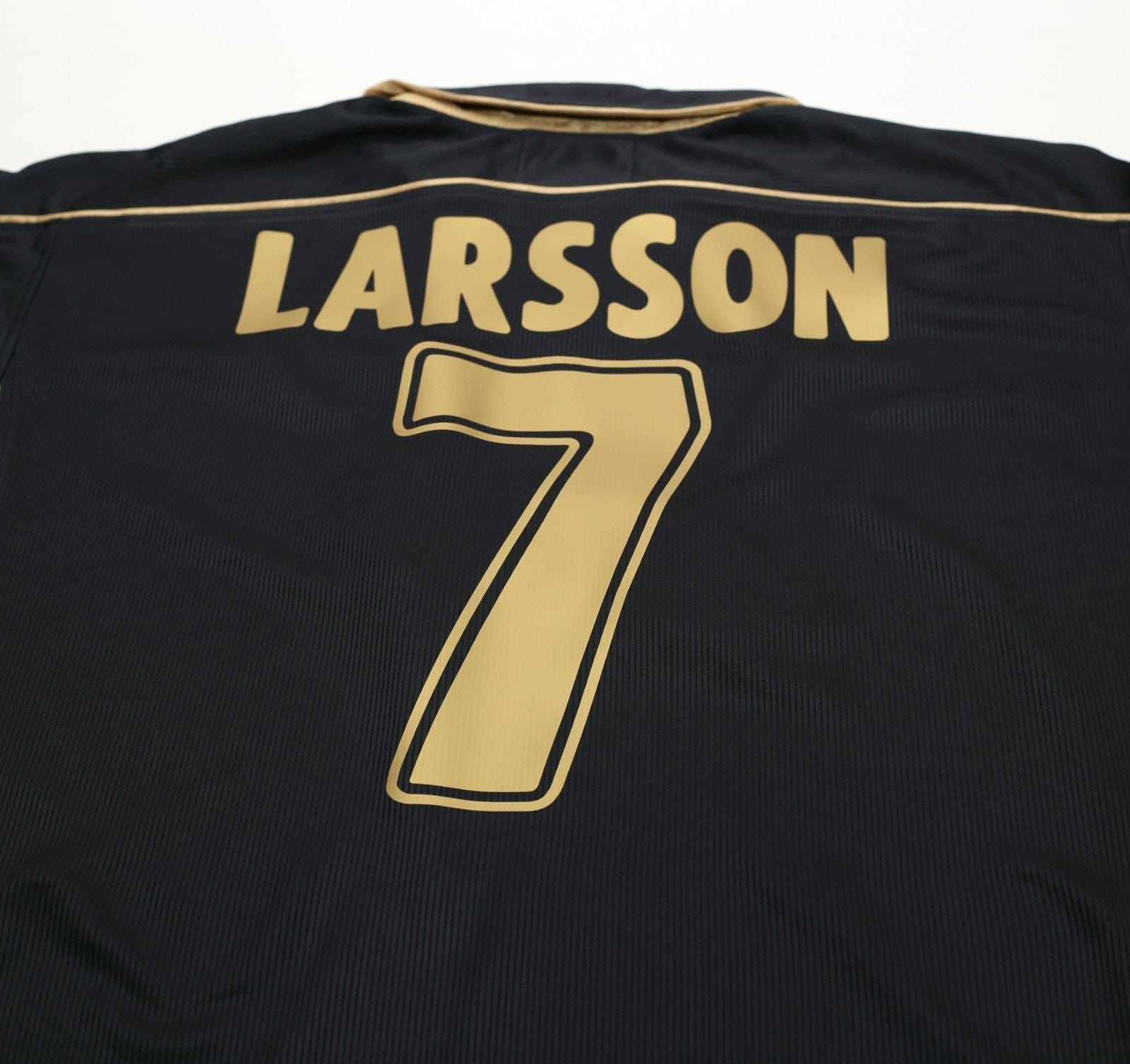 2003/04 LARSSON #7 Celtic Vintage Umbro European Away Football Shirt (L)
