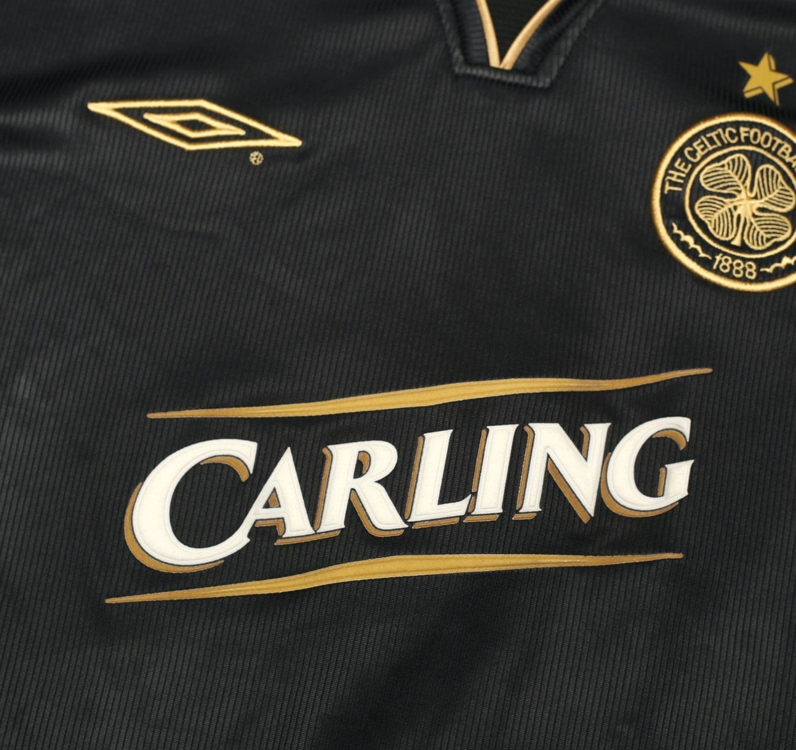 2003/04 LARSSON #7 Celtic Vintage Umbro European Away Football Shirt (L)