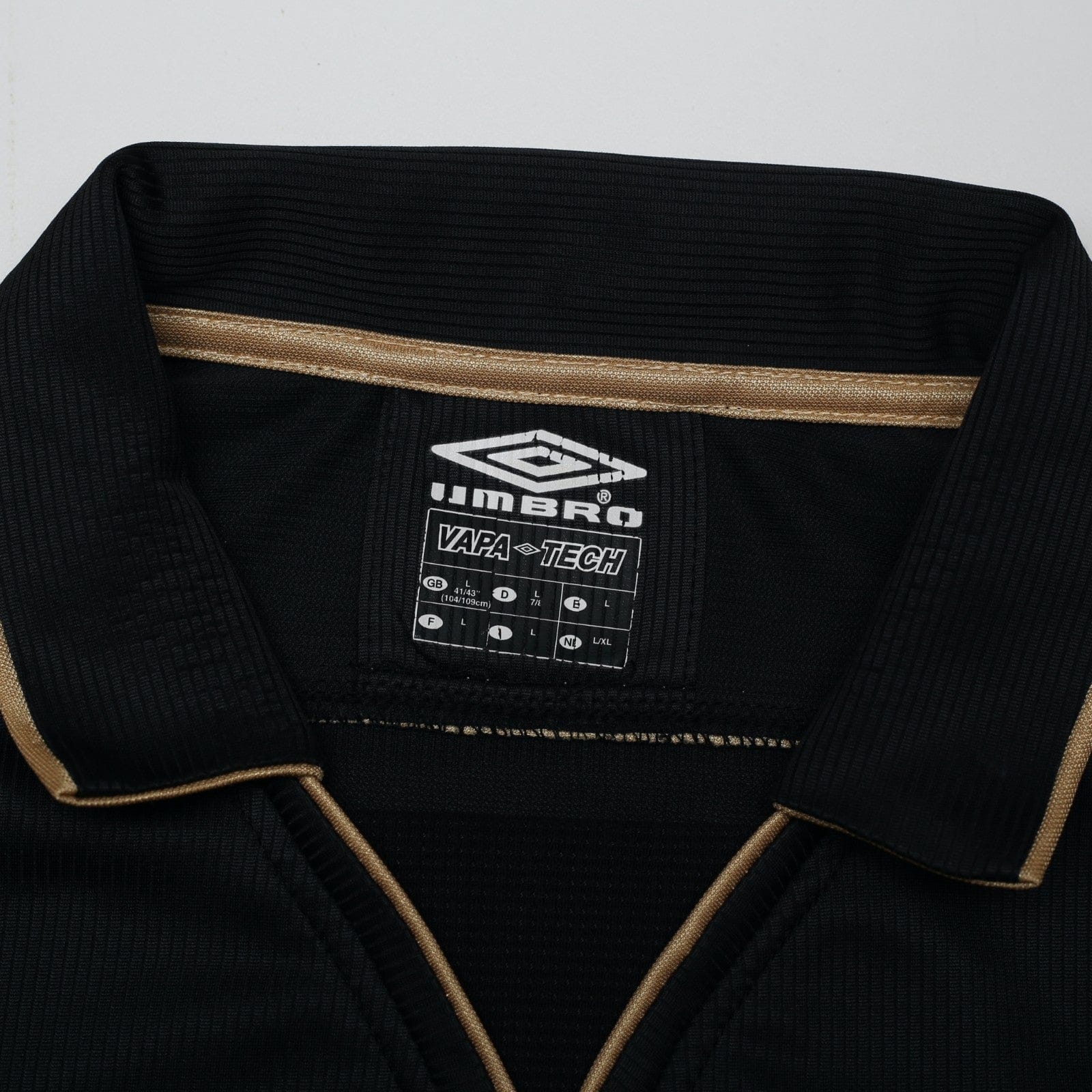 2003/04 Larsson #7 Celtic Vintage Umbro European Away Football Shirt (L)