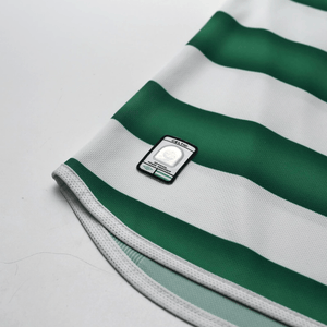 2003/04 Larsson #7 Celtic Vintage Umbro European Home Football Shirt (L)
