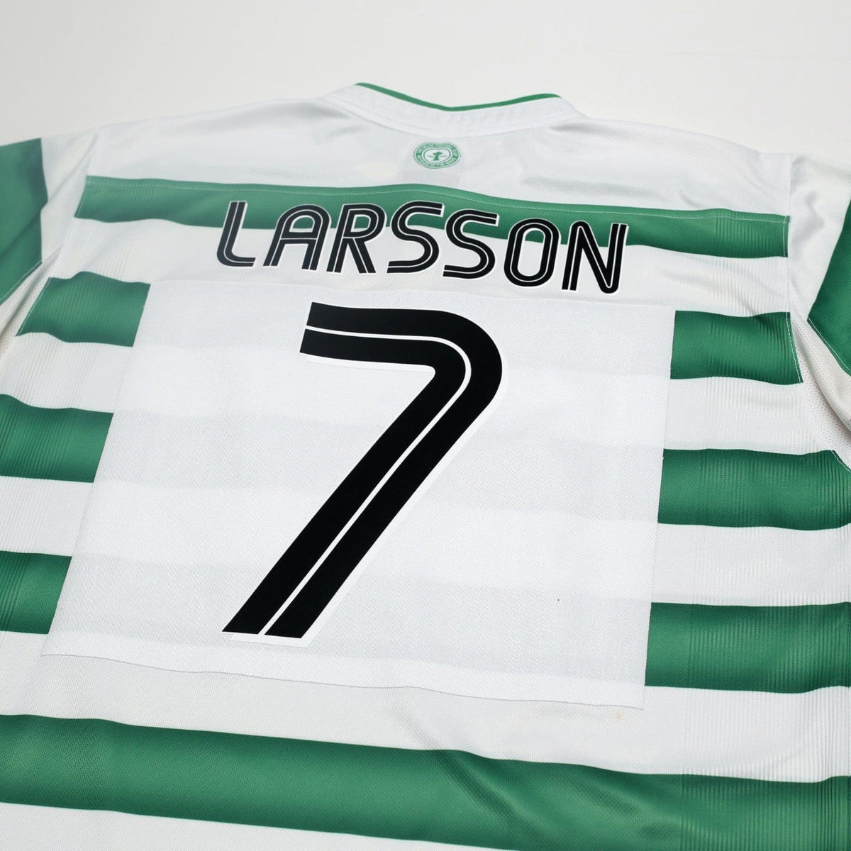 2003/04 Larsson #7 Celtic Vintage Umbro European Home Football Shirt (L)