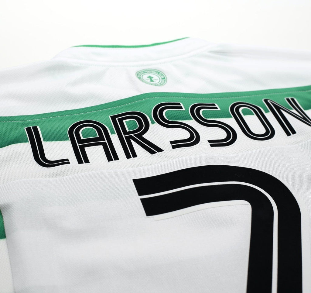 2003/04 LARSSON #7 Celtic Vintage Umbro European Home Football Shirt (S)