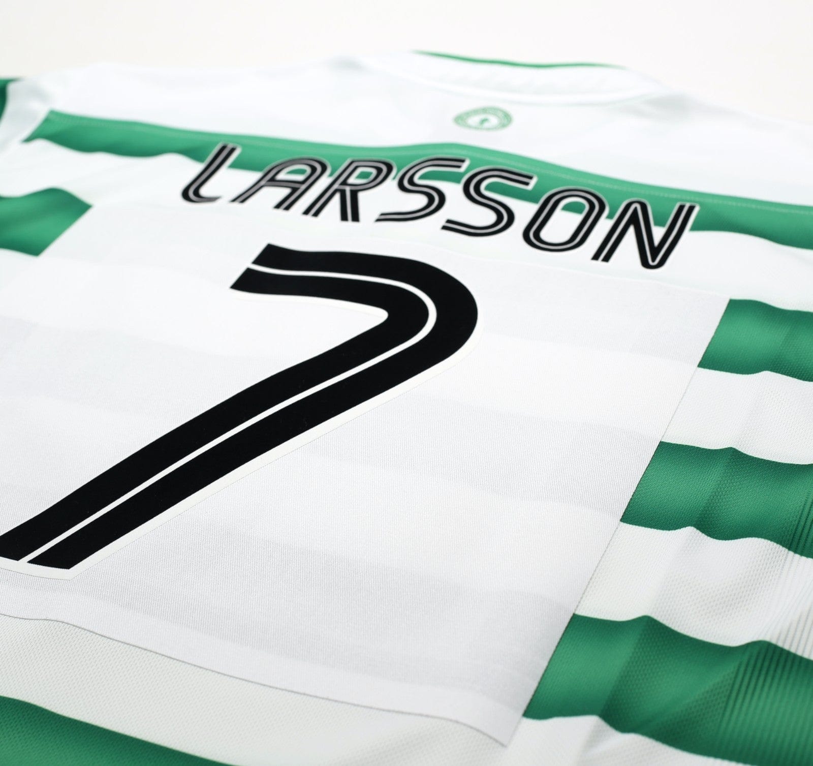 2003/04 LARSSON #7 Celtic Vintage Umbro European Home Football Shirt (XL)