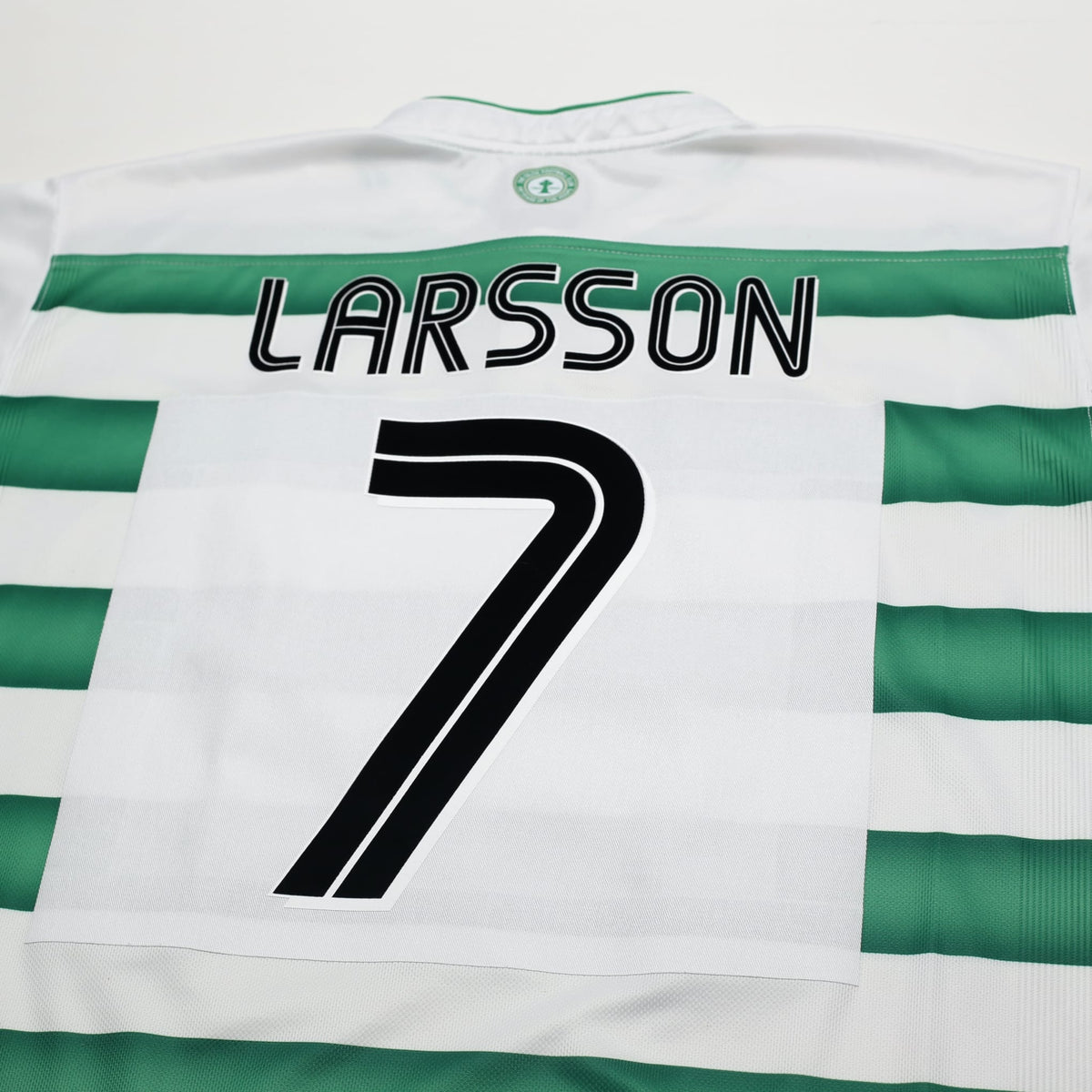 2003/04 Larsson #7 Celtic Vintage Umbro European Home Football Shirt (XL)