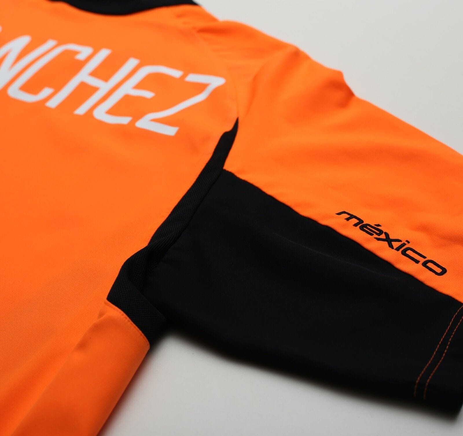 2003/04 O. SANCHEZ #1 Mexico Vintage Nike GK Football Shirt (M)