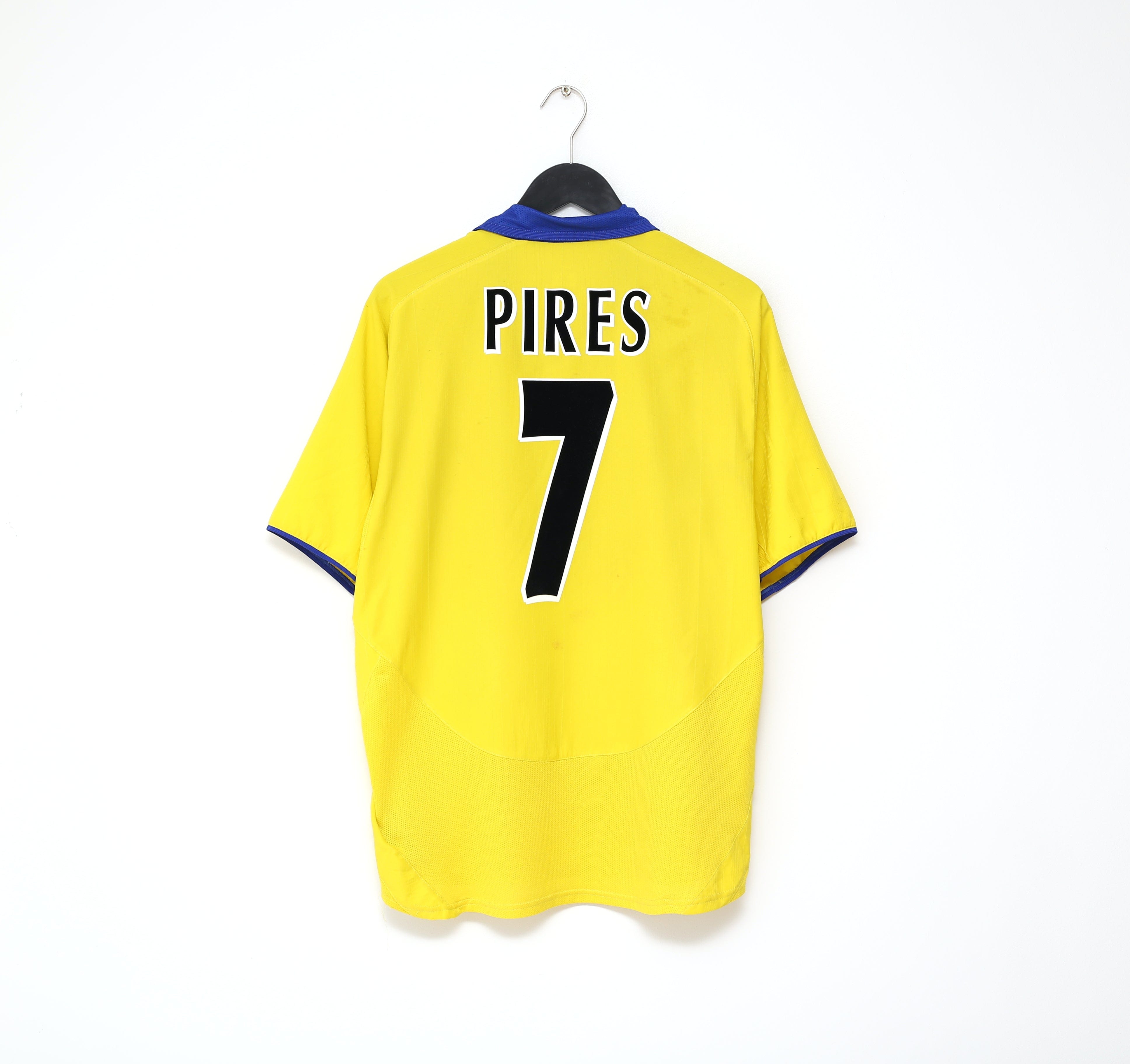 2003-04-pires-7-arsenal-