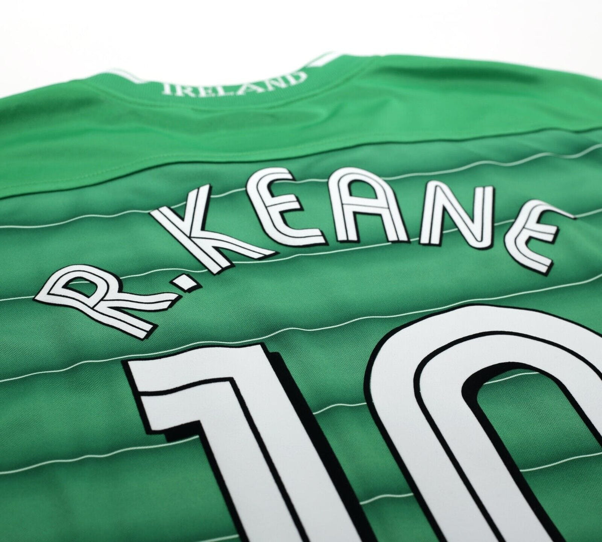 2003/04 R. KEANE #10 Ireland Vintage Umbro Home Football Shirt (XL)