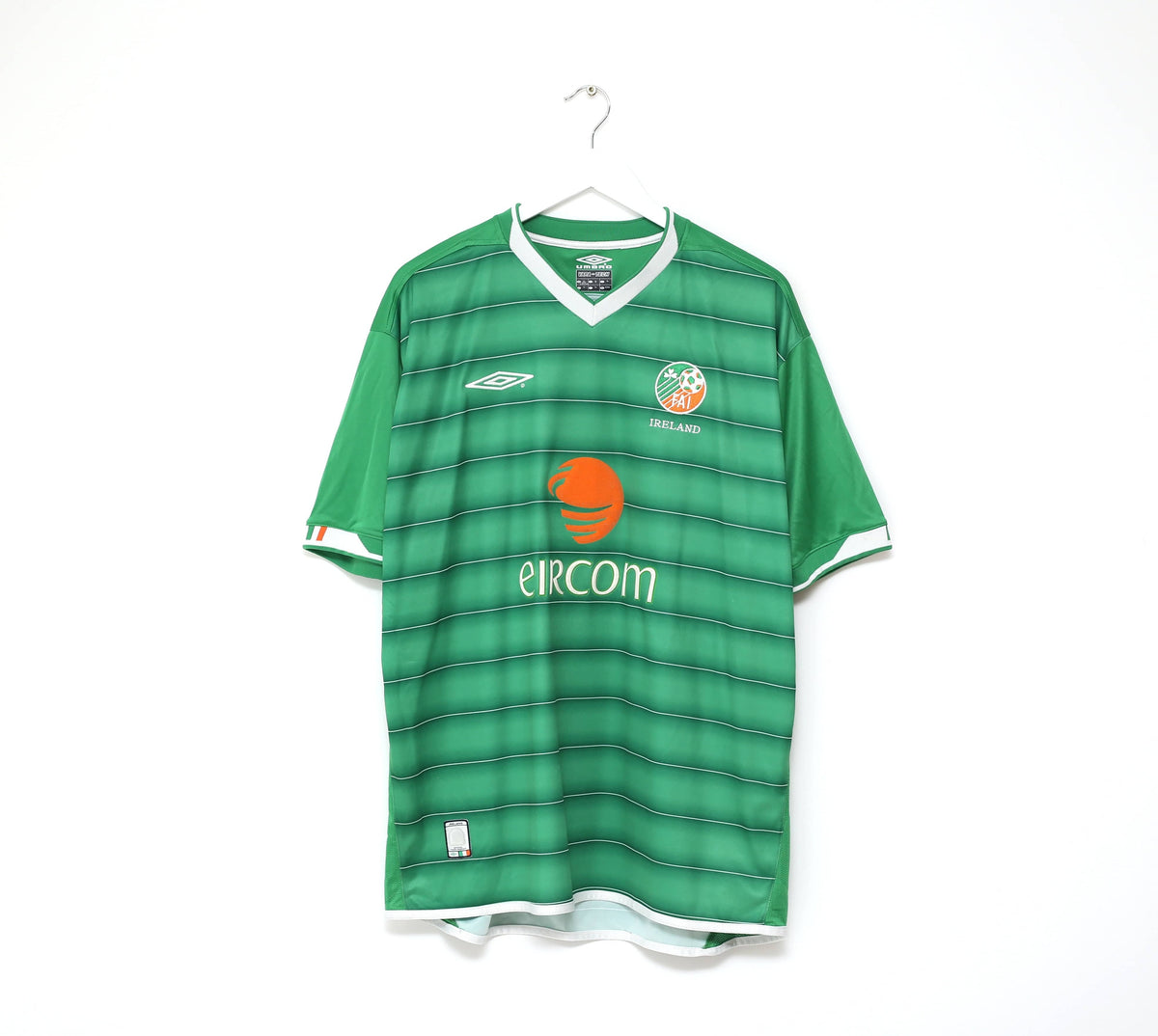 2003/04 R. KEANE #10 Ireland Vintage Umbro Home Football Shirt (XL)