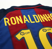 2003/04 RONALDINHO #10 Barcelona Vintage Nike Home Football Shirt (M)