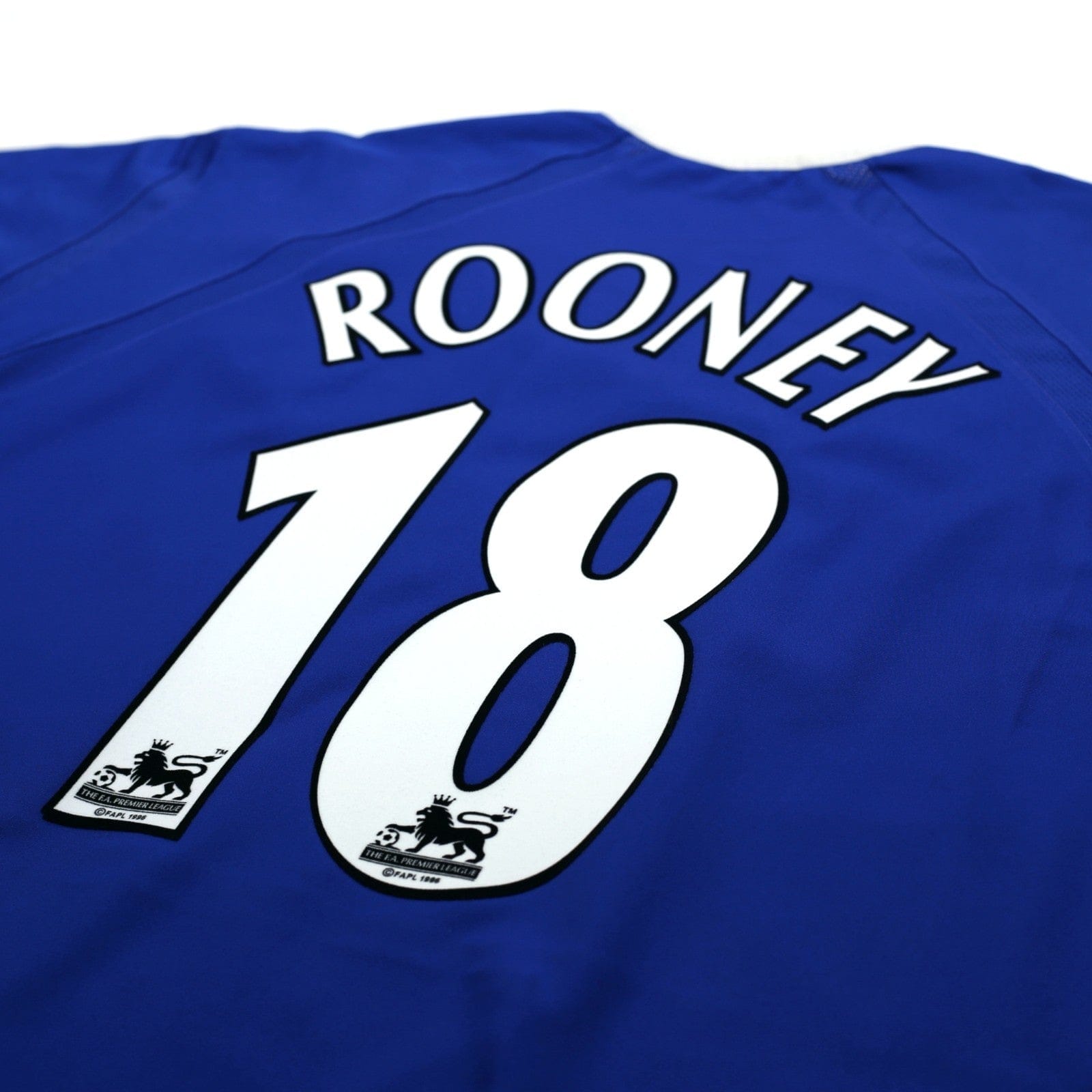 2003/04 Rooney #18 Everton Vintage PUMA Home Football Shirt (M)
