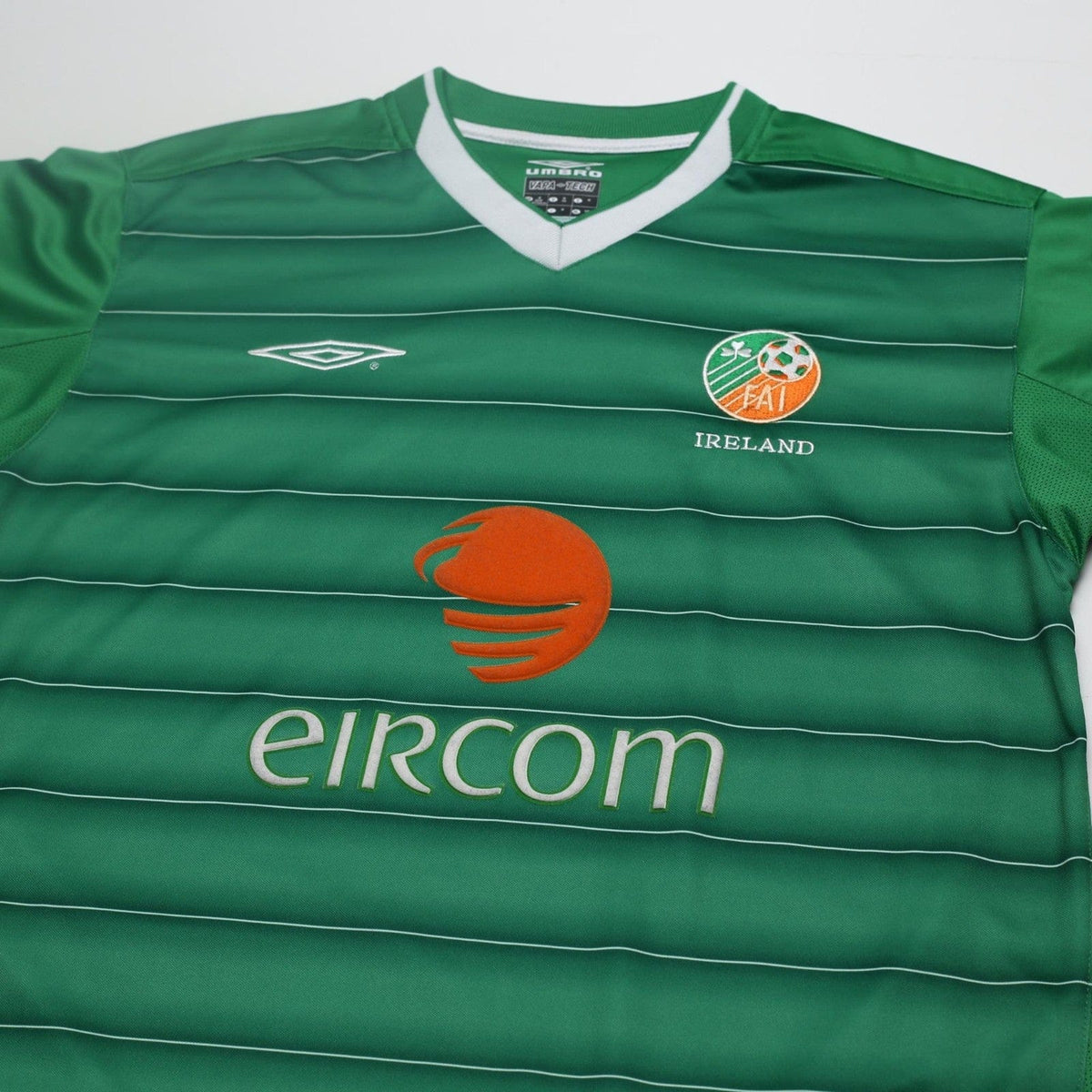2003/04 Roy Keane #6 Ireland Vintage Umbro Home Football Shirt (M)