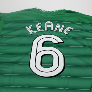 2003/04 Roy Keane #6 Ireland Vintage Umbro Home Football Shirt (M)