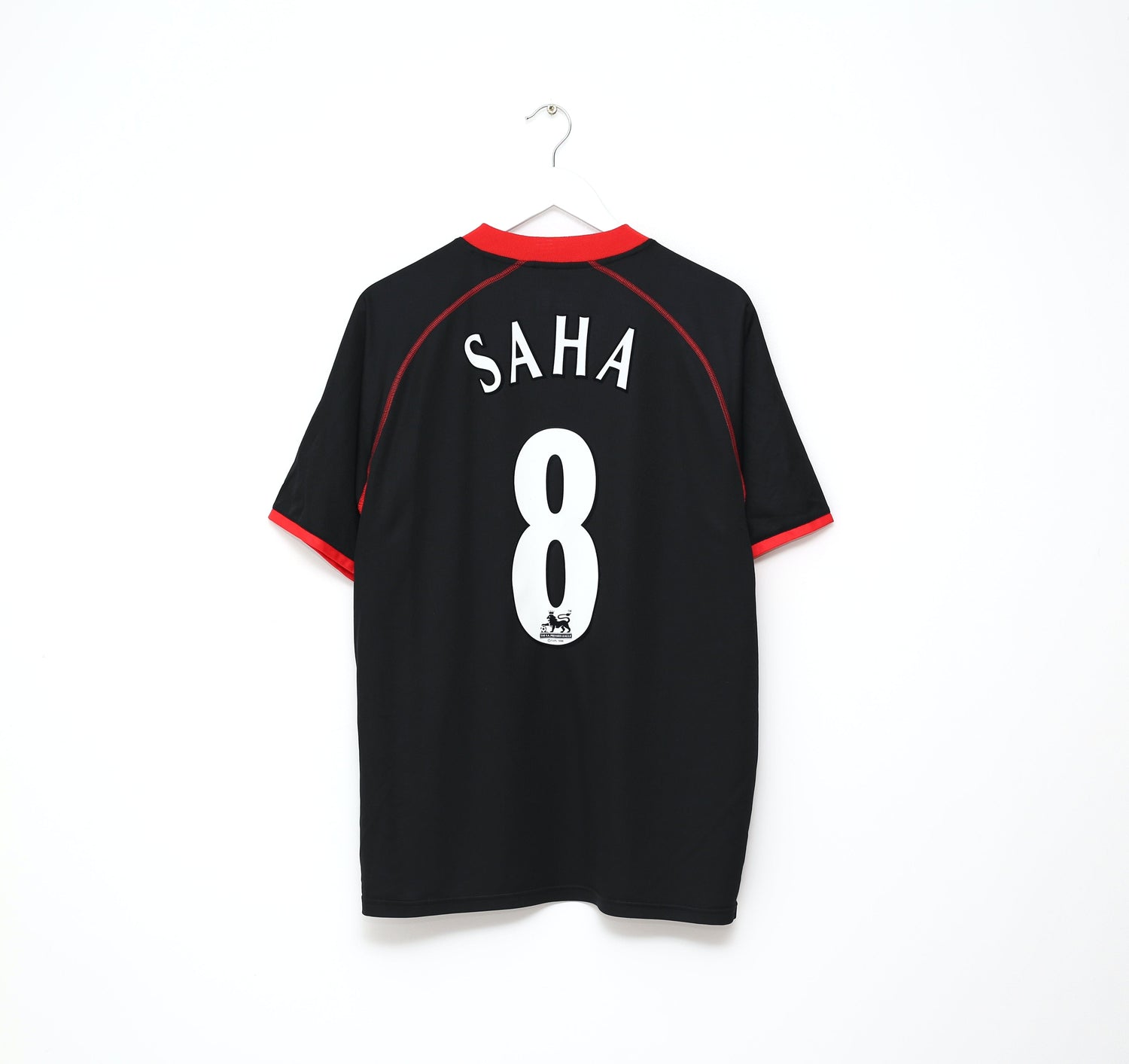 2003-04-saha-8-fulham-vintage-