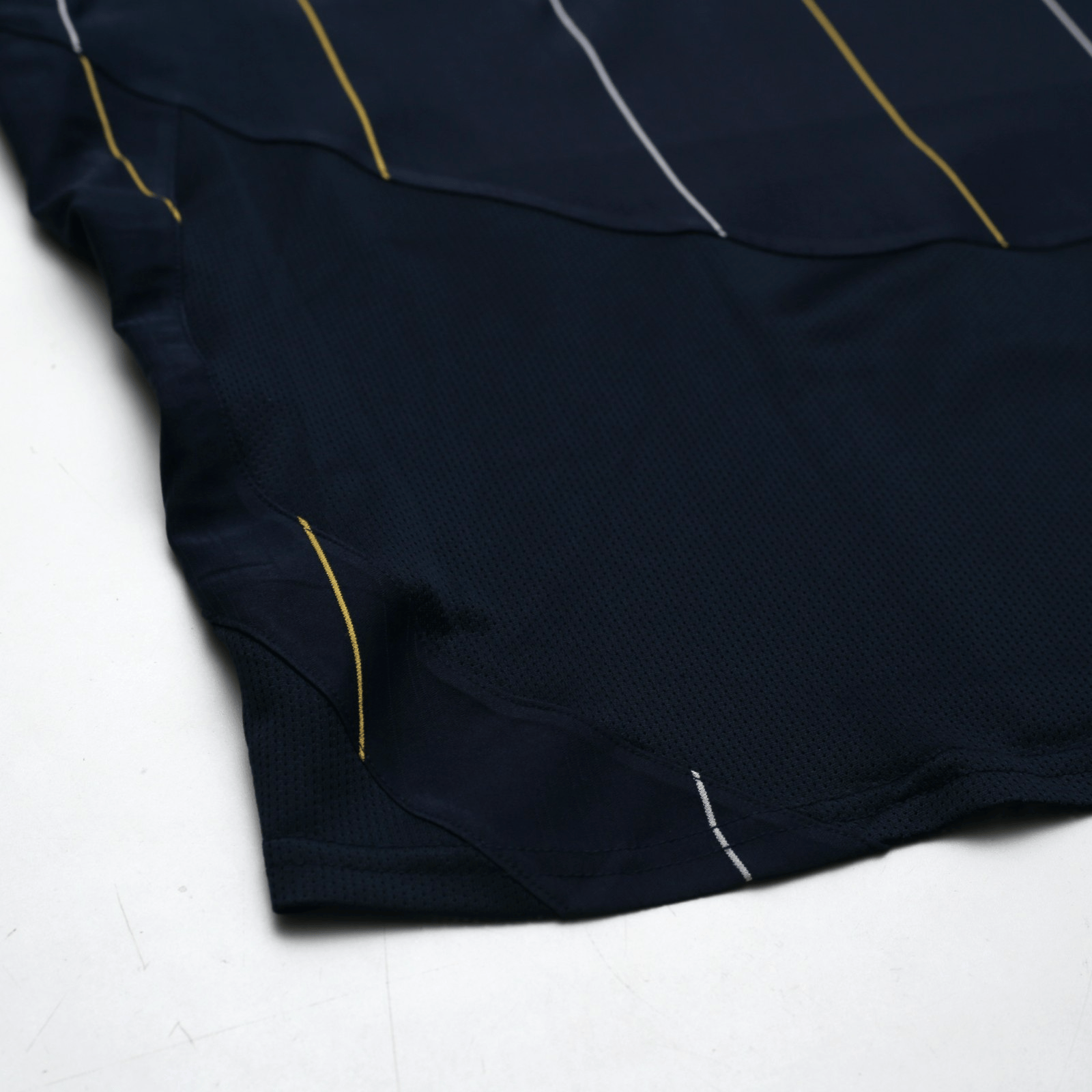 2003/04 Smith #17 Leeds United Vintage Nike Away Football Shirt (XL)