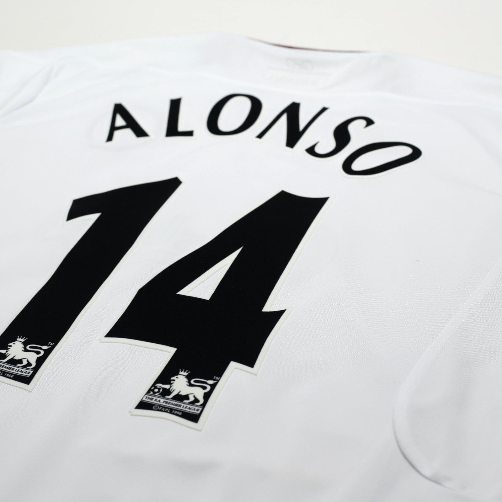 2003/05 Alonso #14 Vintage Liverpool Reebok Away Football Shirt (M)