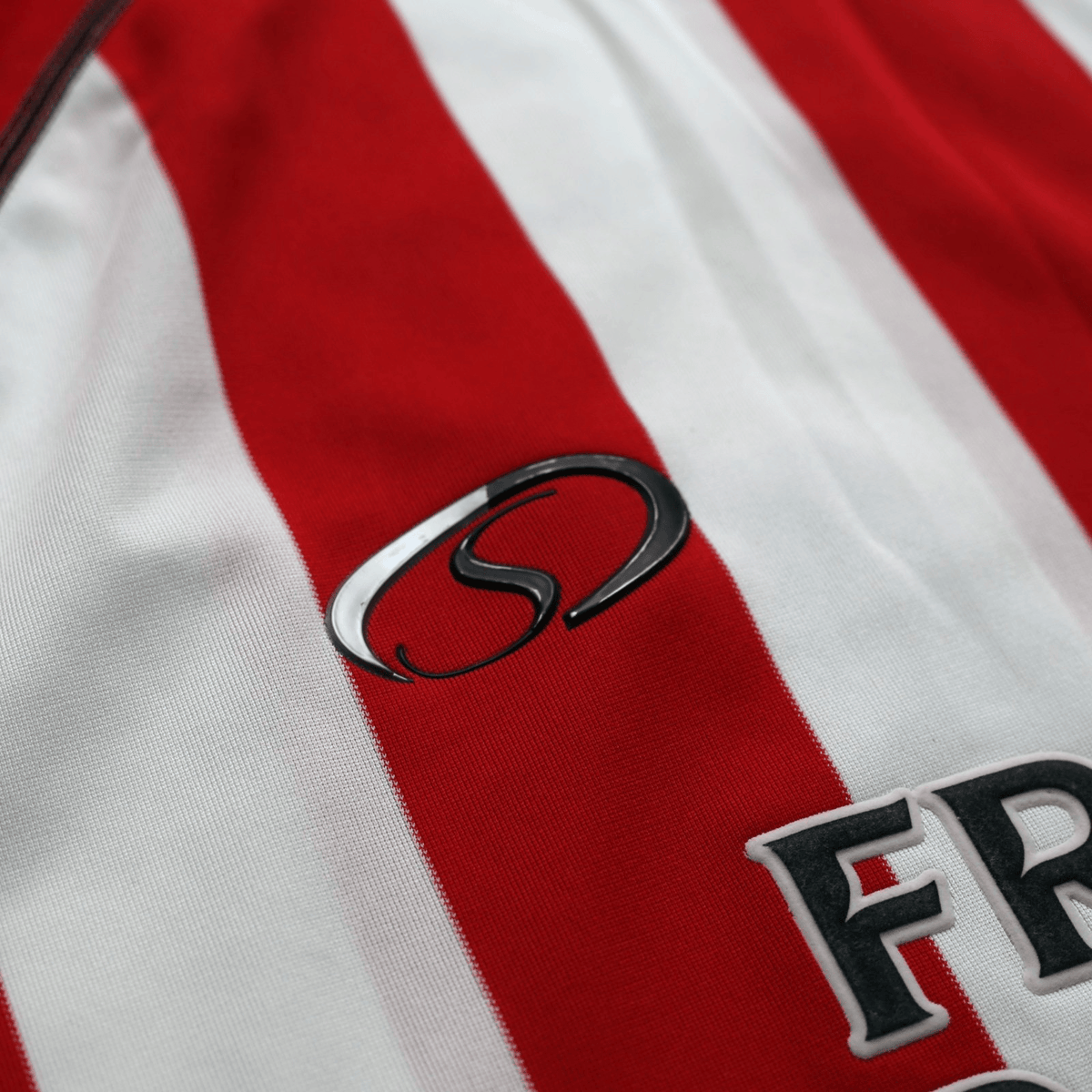 2003/05 Crouch #14 Southampton Vintage Saints Home Football Shirt (S)