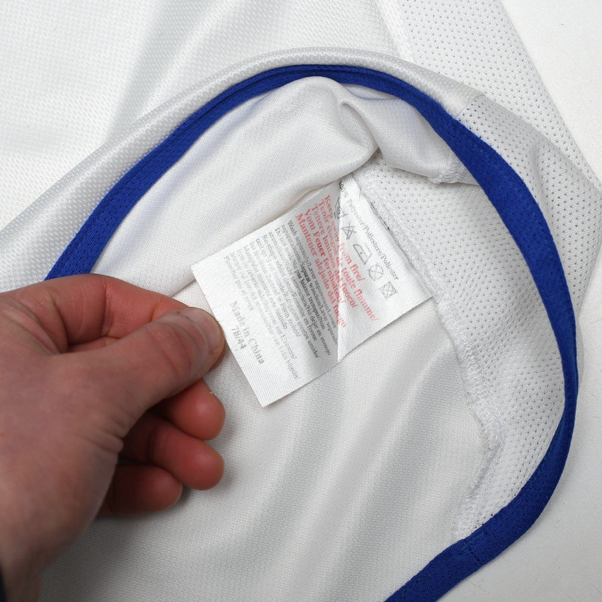 2003/05 Drogba #15 Chelsea Vintage Umbro UCL Away Football Shirt (L)