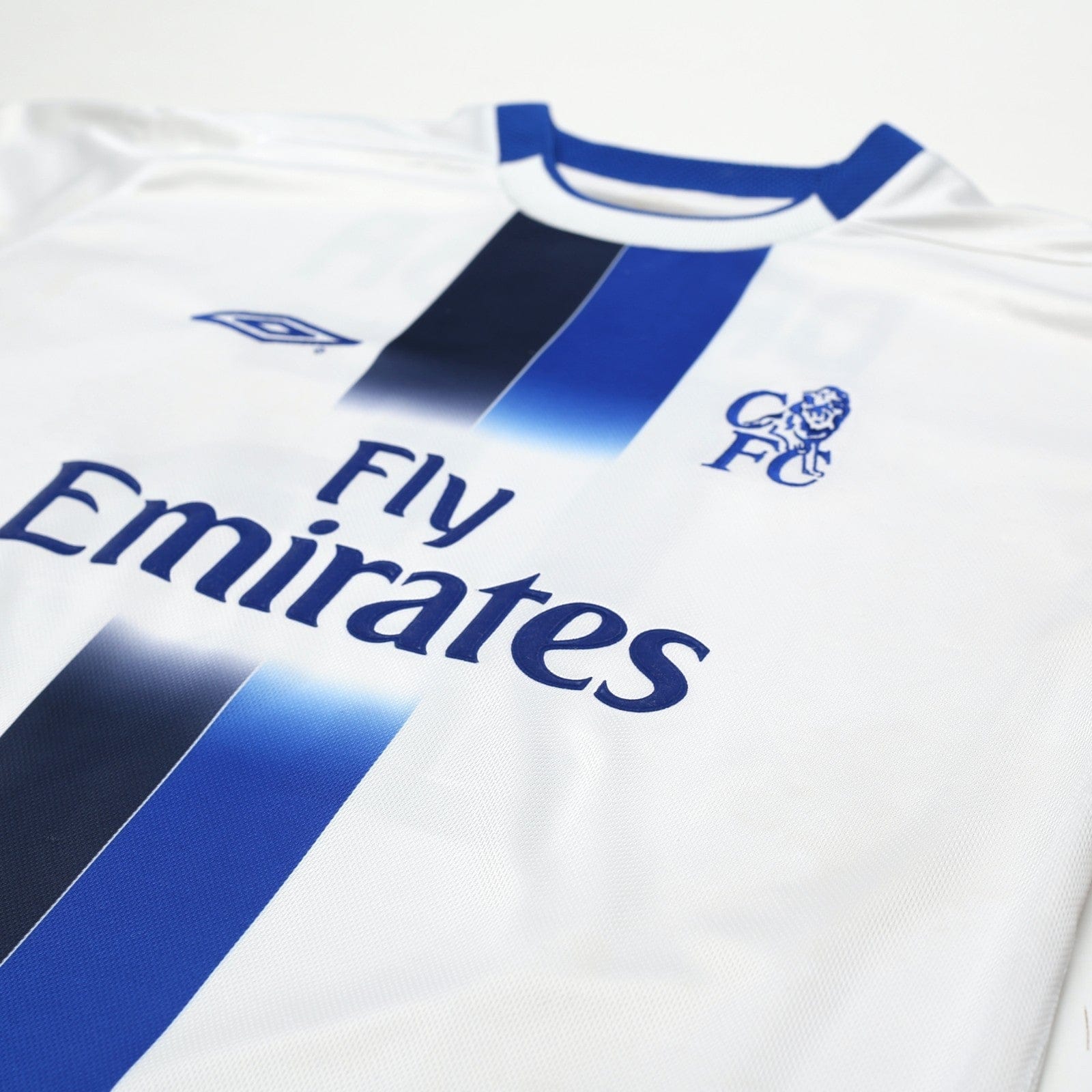 2003/05 Drogba #15 Chelsea Vintage Umbro UCL Away Football Shirt (L)