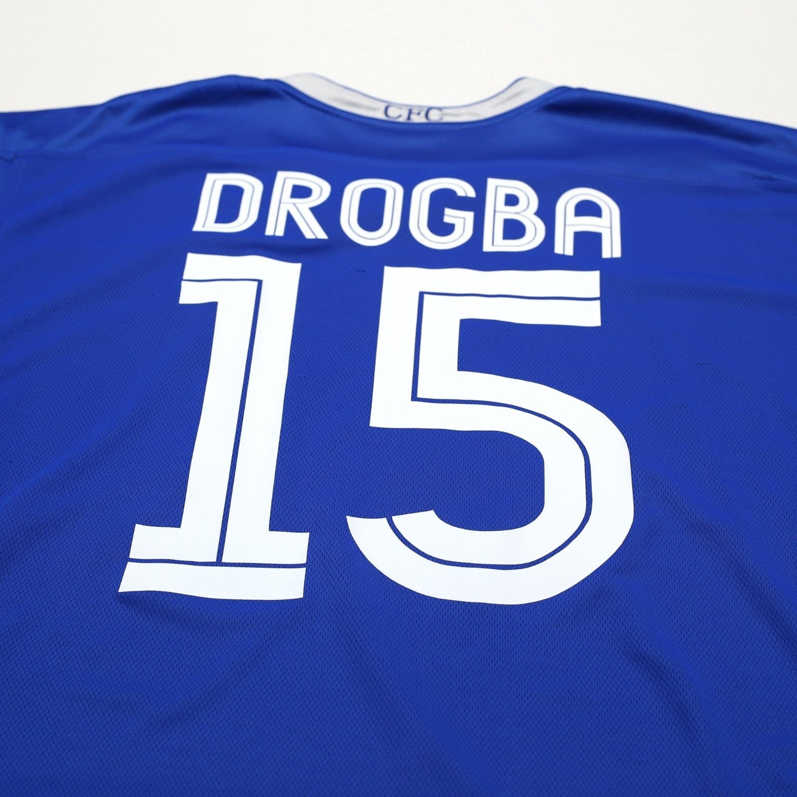 2003/05 Drogba #15 Chelsea Vintage Umbro UCL Home Football Shirt (XL)