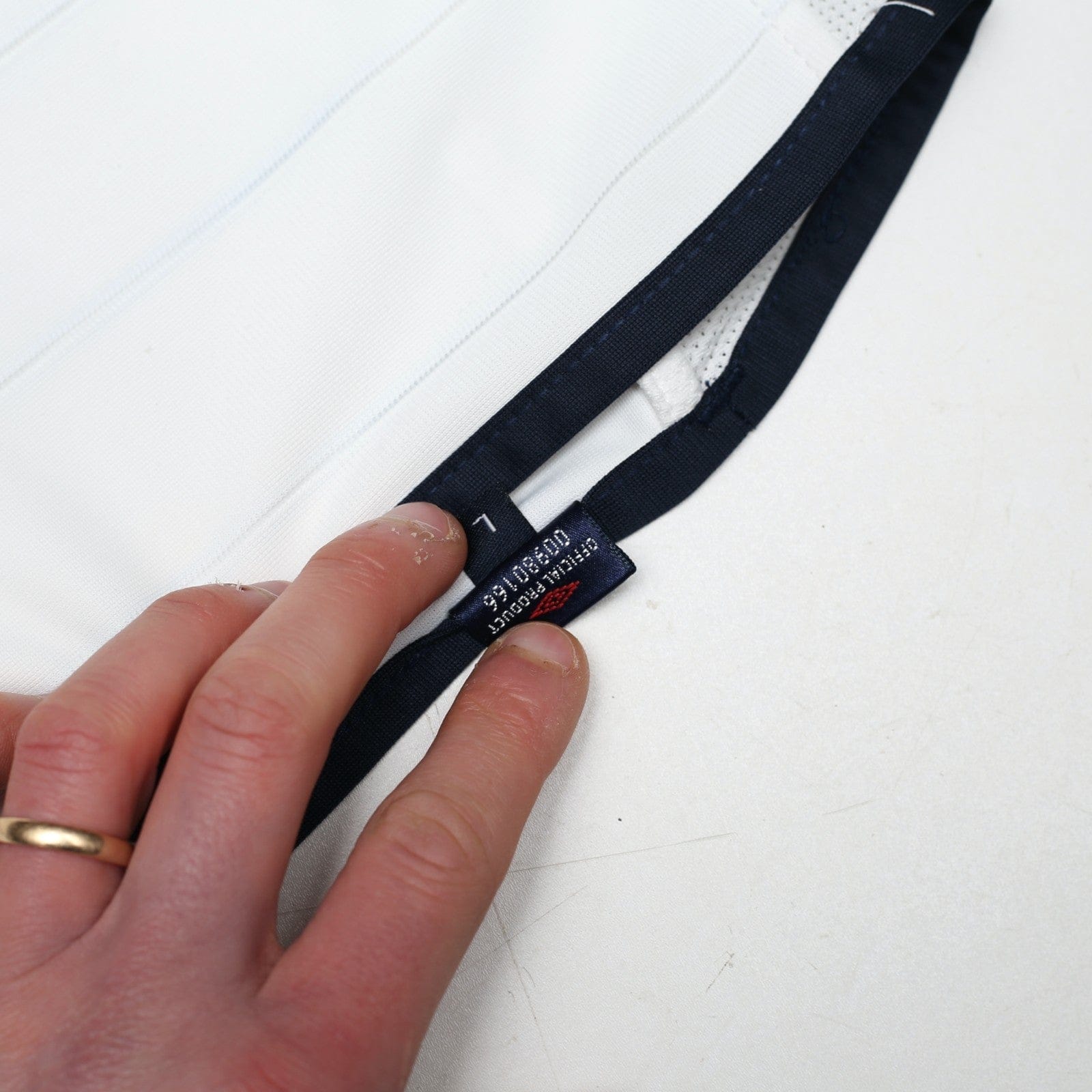 2003/05 Gerrard #4 England Vintage Umbro Home Football Shirt (L) EURO 2004