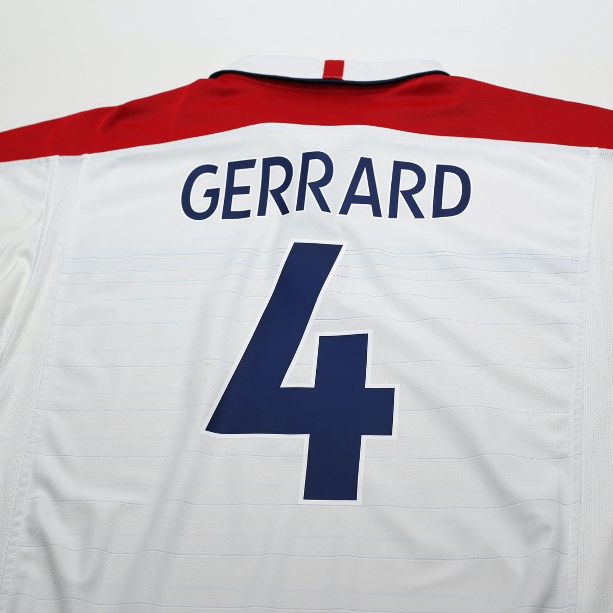 2003/05 Gerrard #4 England Vintage Umbro Home Football Shirt (L) EURO 2004