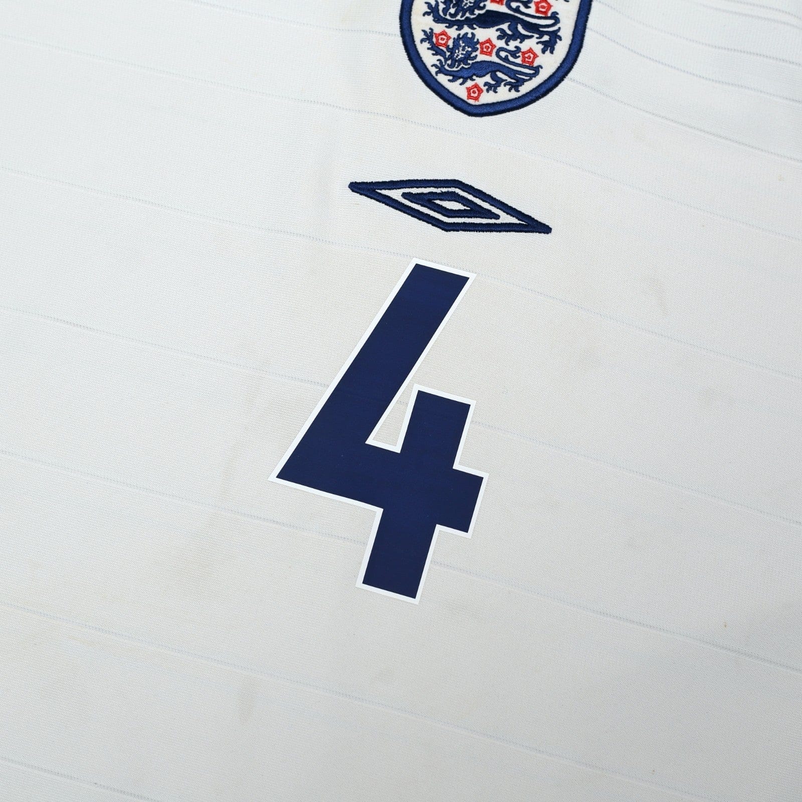 2003/05 Gerrard #4 England Vintage Umbro Home Football Shirt (M) EURO 2004