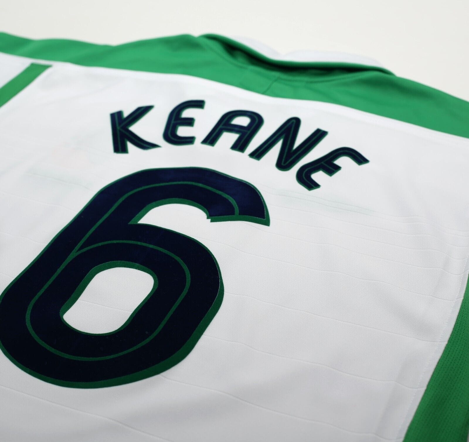 2003/05 KEANE #6 Ireland Vintage Umbro L/S Away Football Shirt (M)