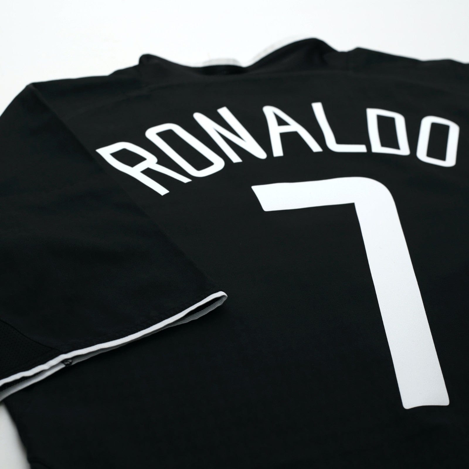 2003/05 Ronaldo #7 Manchester United Vintage Nike Away Football Shirt (L)