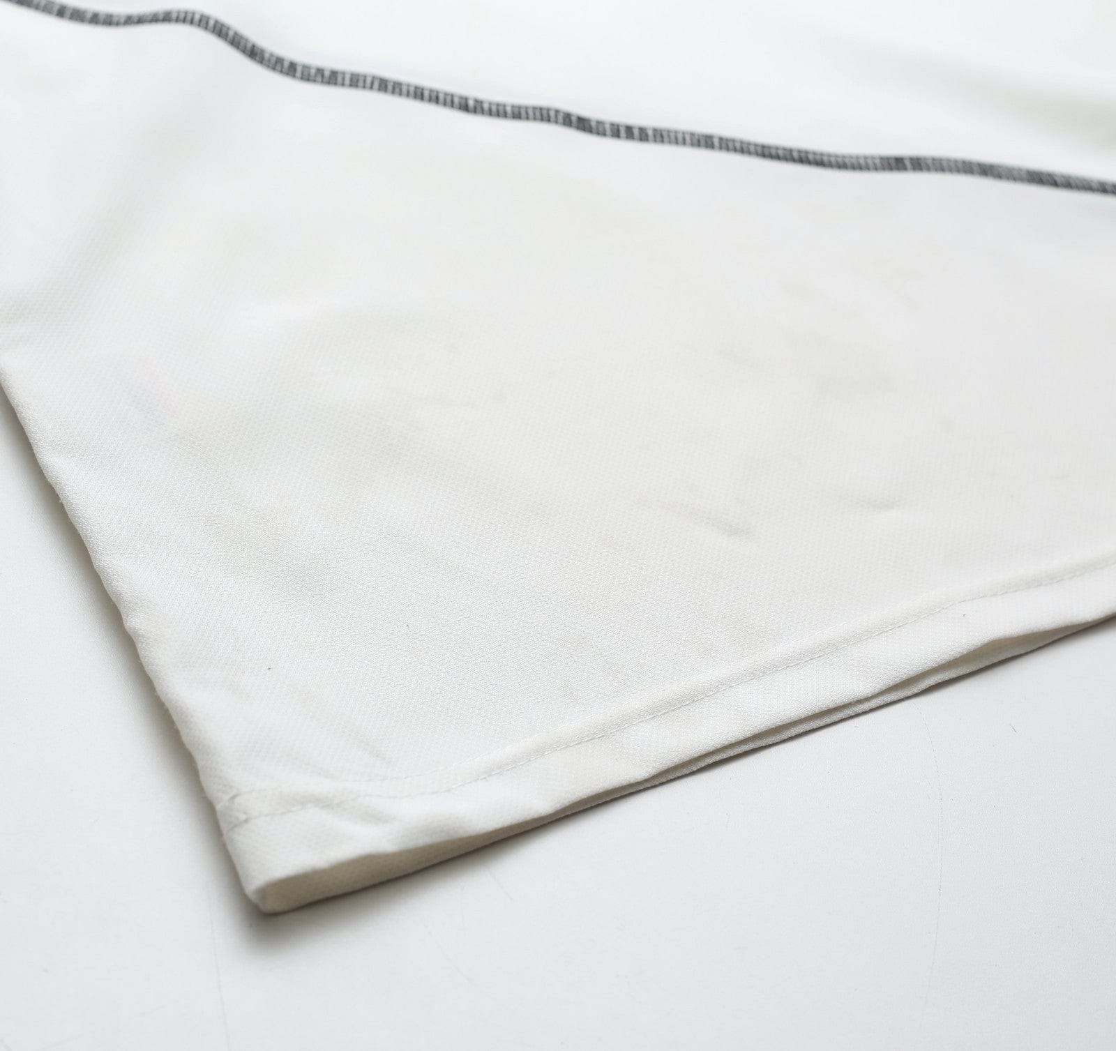 2003/05 SAHA #8 Fulham Vintage PUMA Home Football Shirt (L)