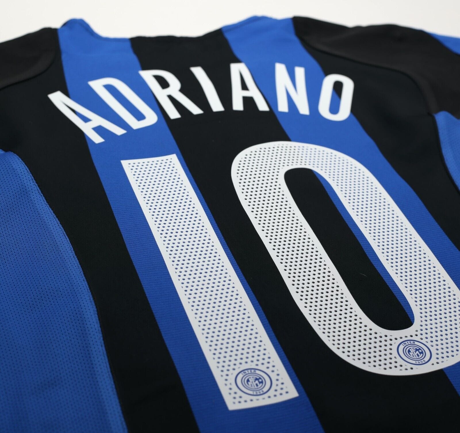 2004/05 ADRIANO #10 Inter Milan Vintage Nike Home Football Shirt (S)