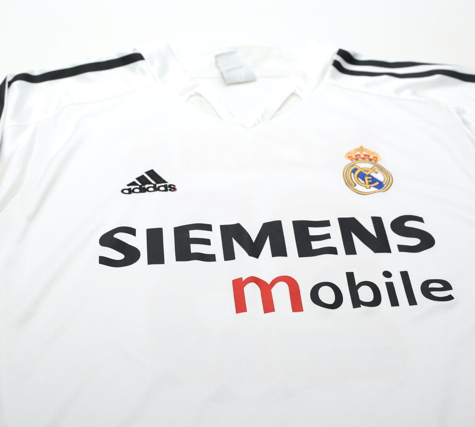 2004/05 BECKHAM #23 Real Madrid Vintage adidas Home Football Shirt (L)