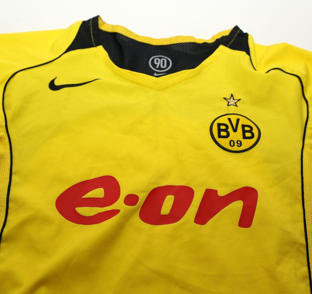 2004/05 BORUSSIA DORTMUND Vintage Nike Home Football Shirt (L.Boys)