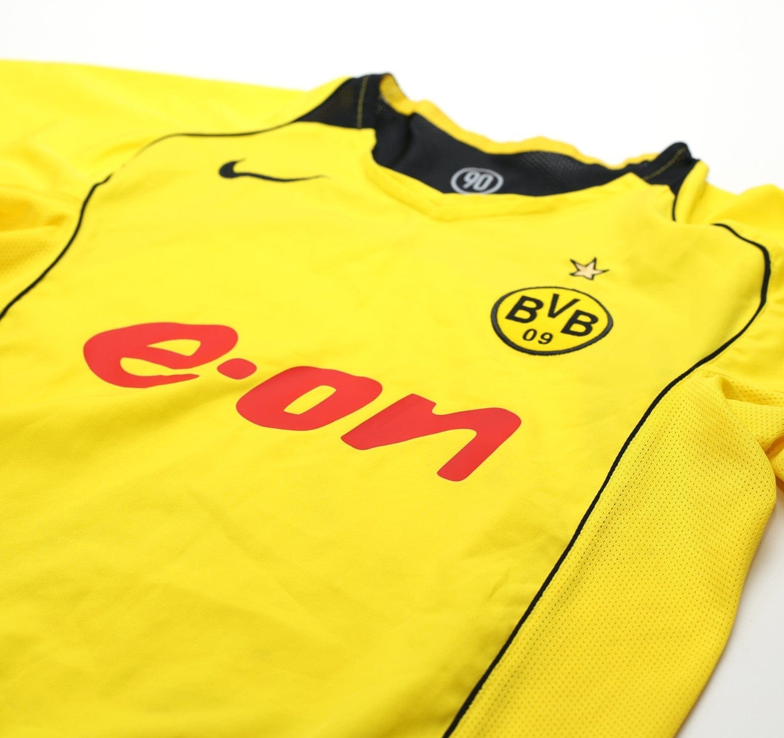 2004/05 BORUSSIA DORTMUND Vintage Nike Home Football Shirt (L.Boys)