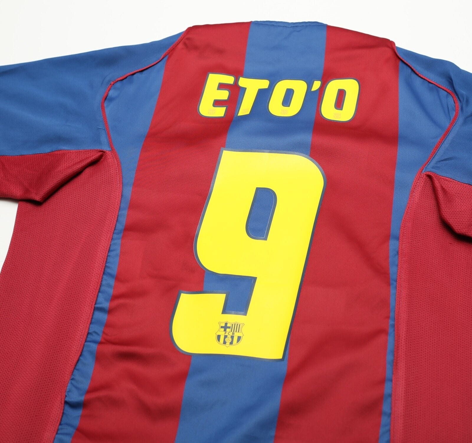 2004/05 ETO'O #9 Barcelona Vintage Nike Home Football Shirt Jersey (S)