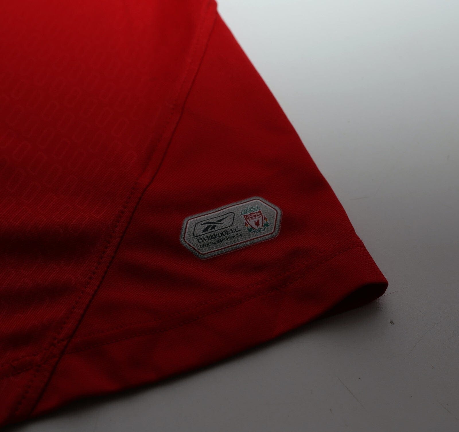 2004/05 GERRARD #8 Liverpool Vintage Reebok European Home Football Shirt (L)