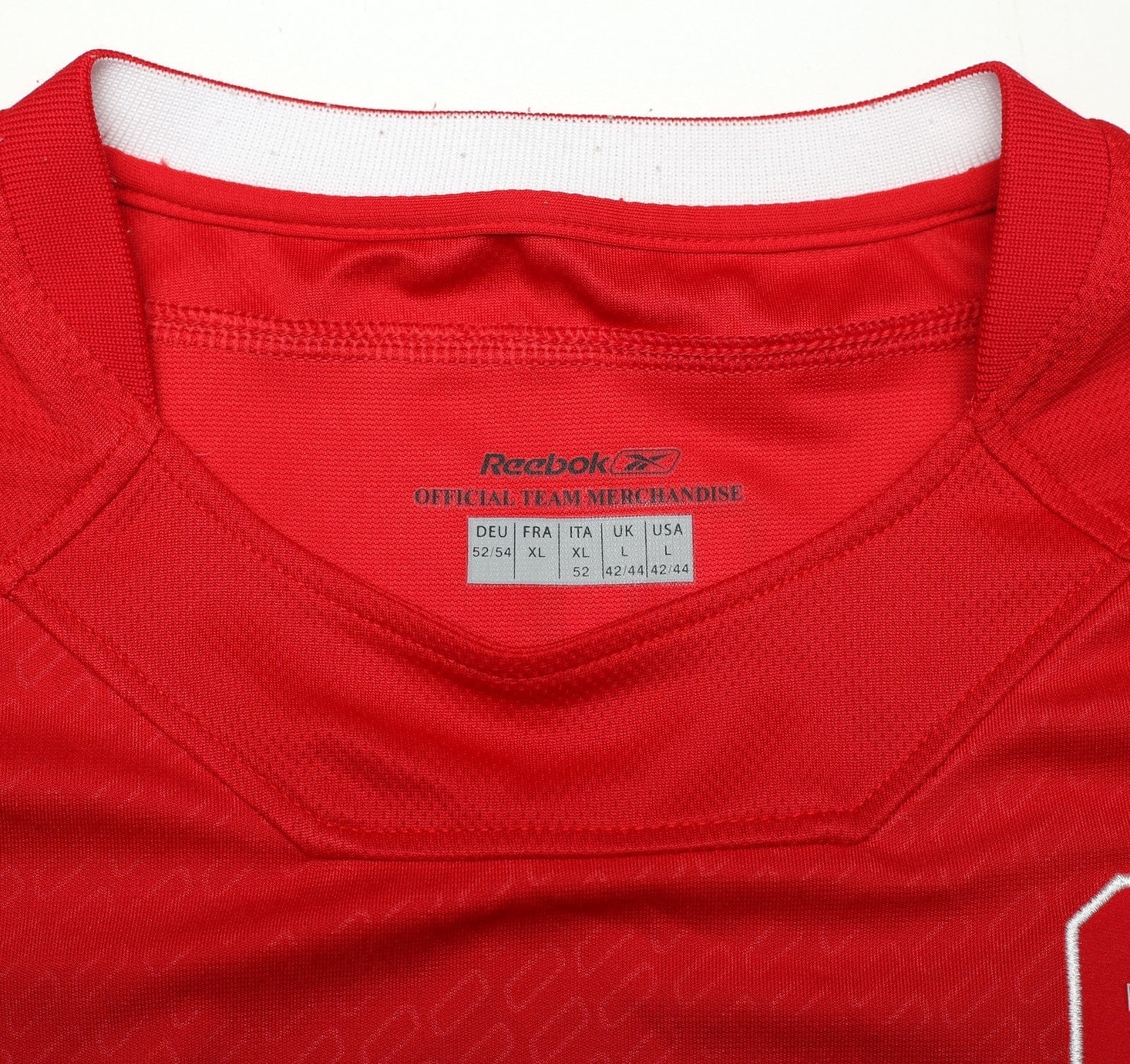 2004/05 GERRARD #8 Liverpool Vintage Reebok European Home Football Shirt (L)