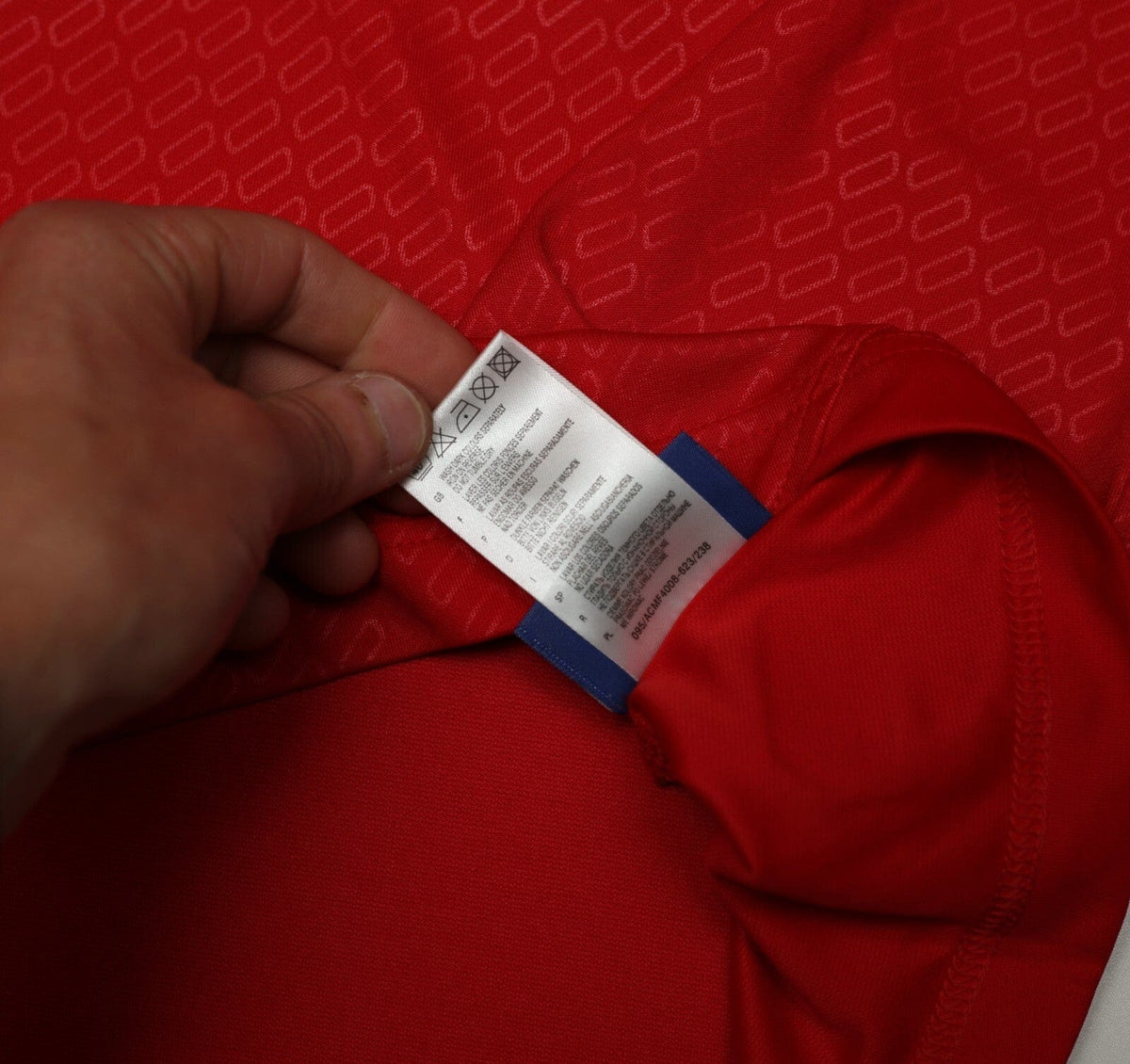 2004/05 GERRARD #8 Liverpool Vintage Reebok European Home Football Shirt (M)