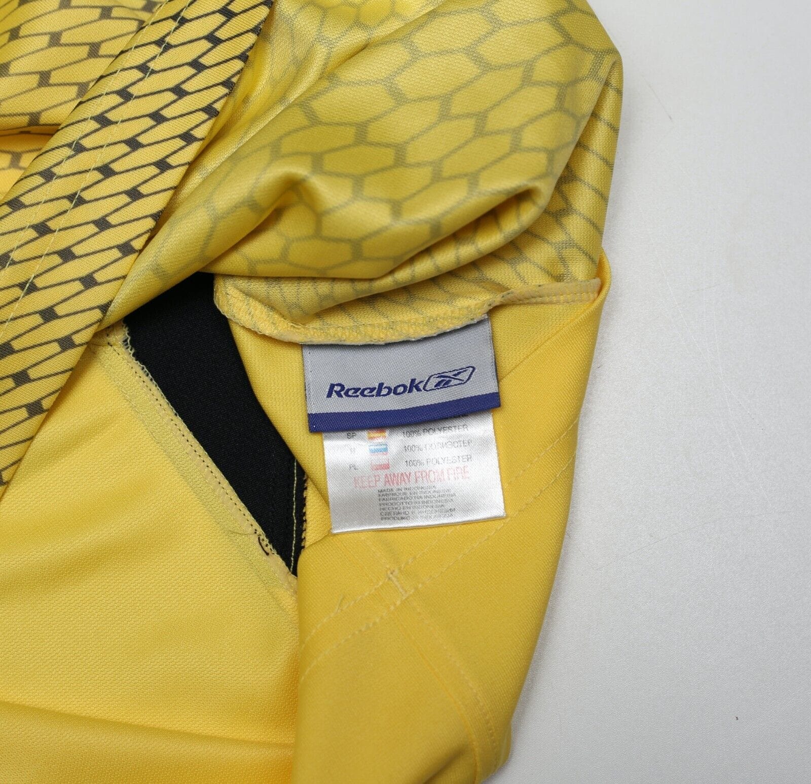 Reebok jacket deals vintage gold