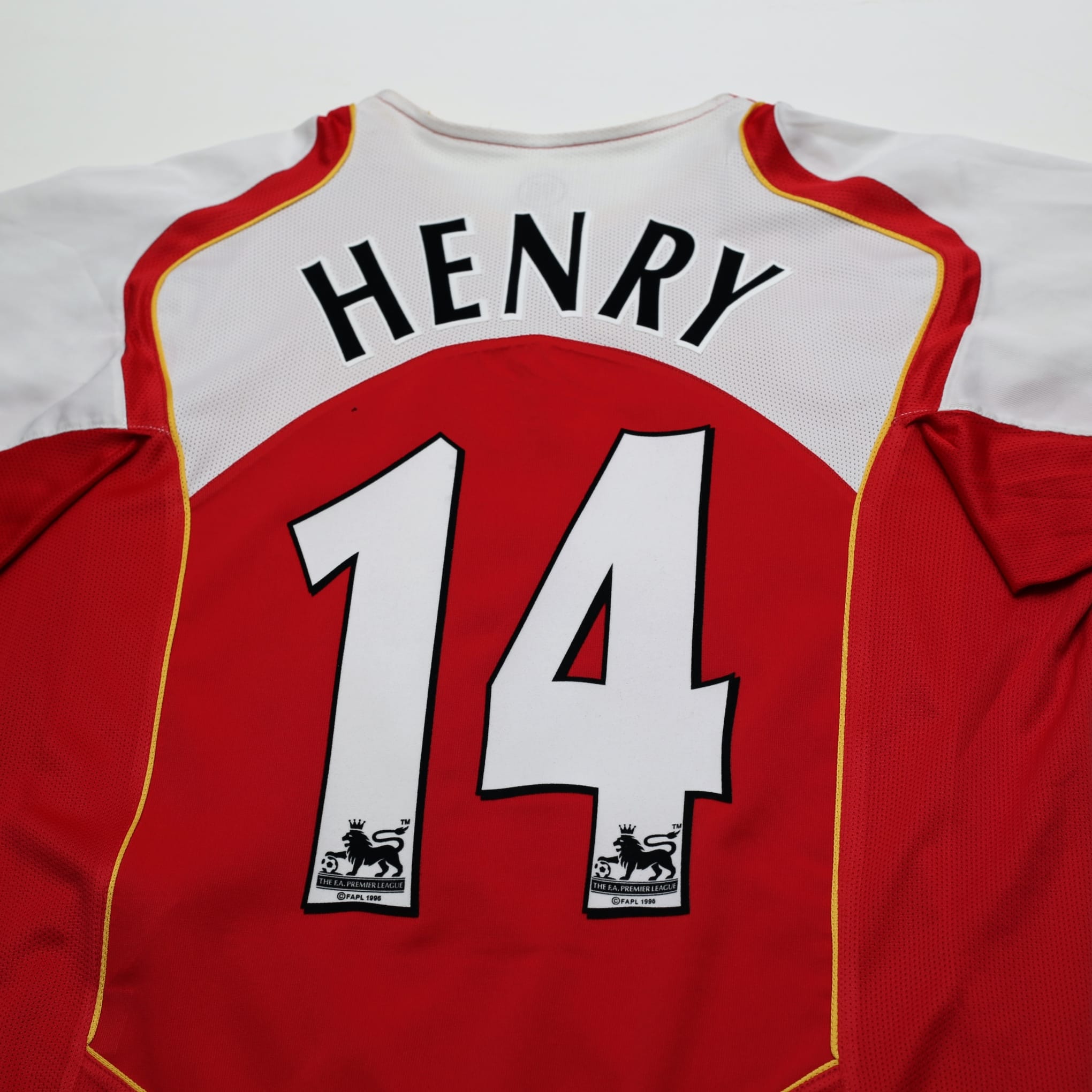 2004/05 Henry #14 Arsenal Vintage Nike Home Football Shirt (L)