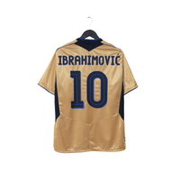 2004/05 Ibrahimovic #10 Sweden Vintage Umbro Centenary Football Shirt (M/L)