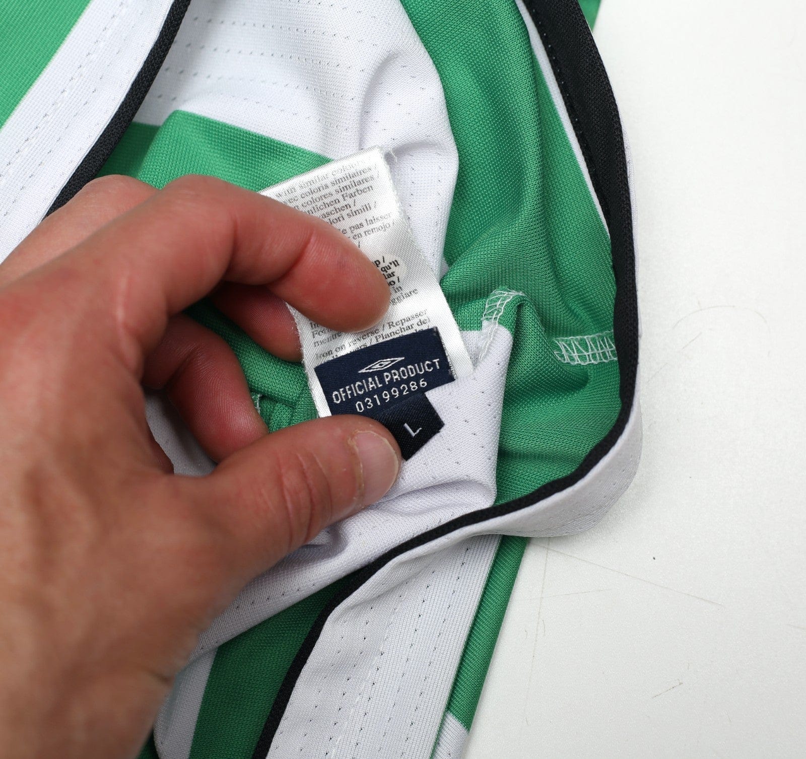 2004/05 LARSSON #7 Celtic Vintage Umbro European Home Football Shirt (M/L)