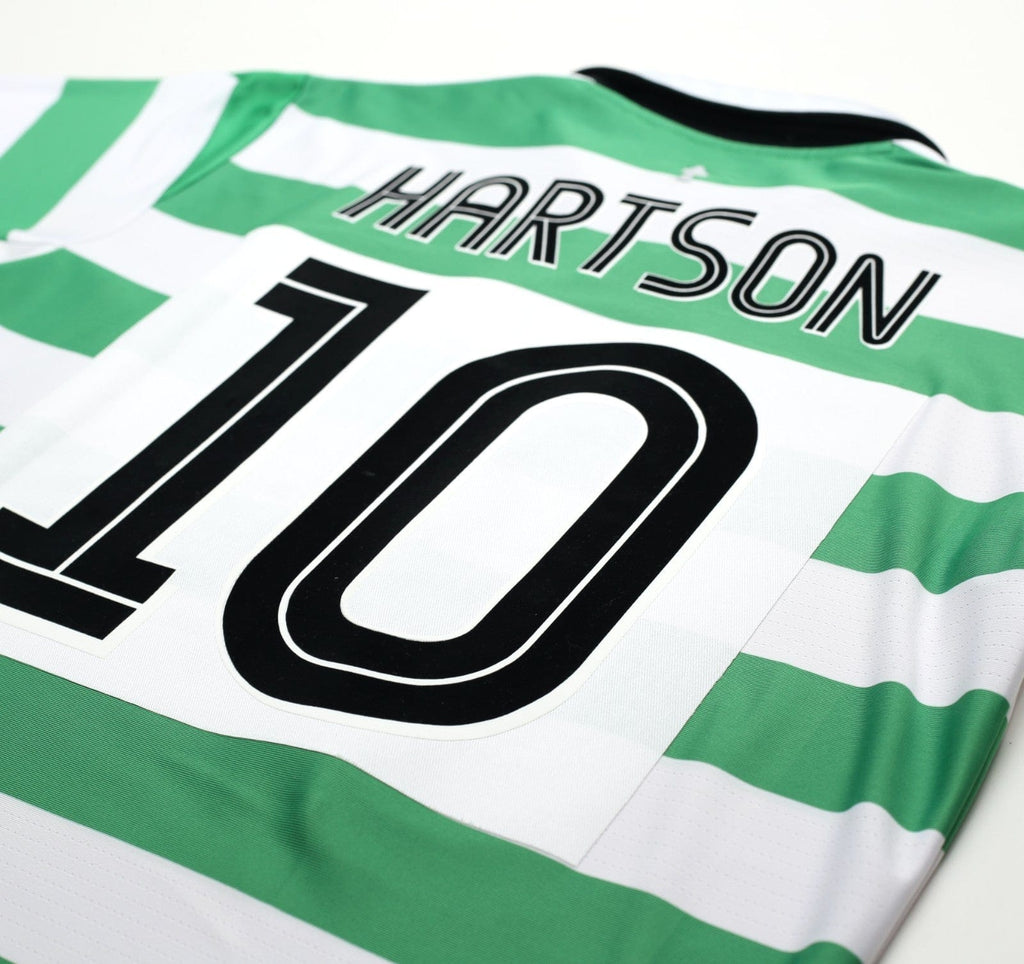 2004/05 LARSSON #7 Celtic Vintage Umbro European Home Football Shirt (M/L)