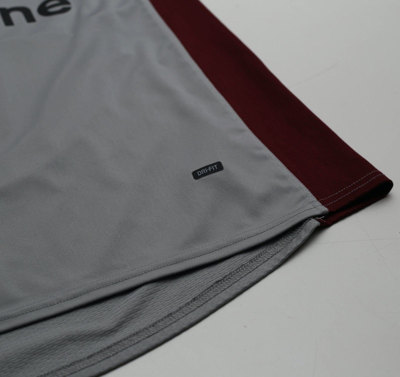 2004/05 MANCHESTER UNITED Vintage Nike Total 90 Football Training Shirt Top (S)