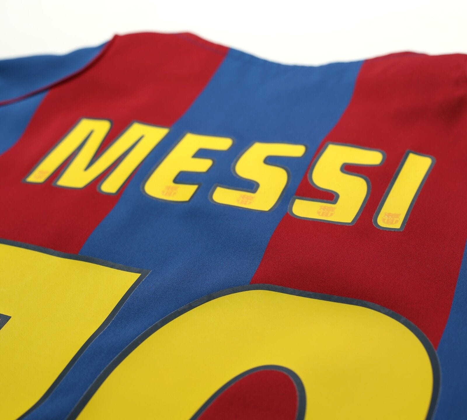 2004/05 MESSI #30 Barcelona Vintage Nike Home Football Shirt Jersey (M)