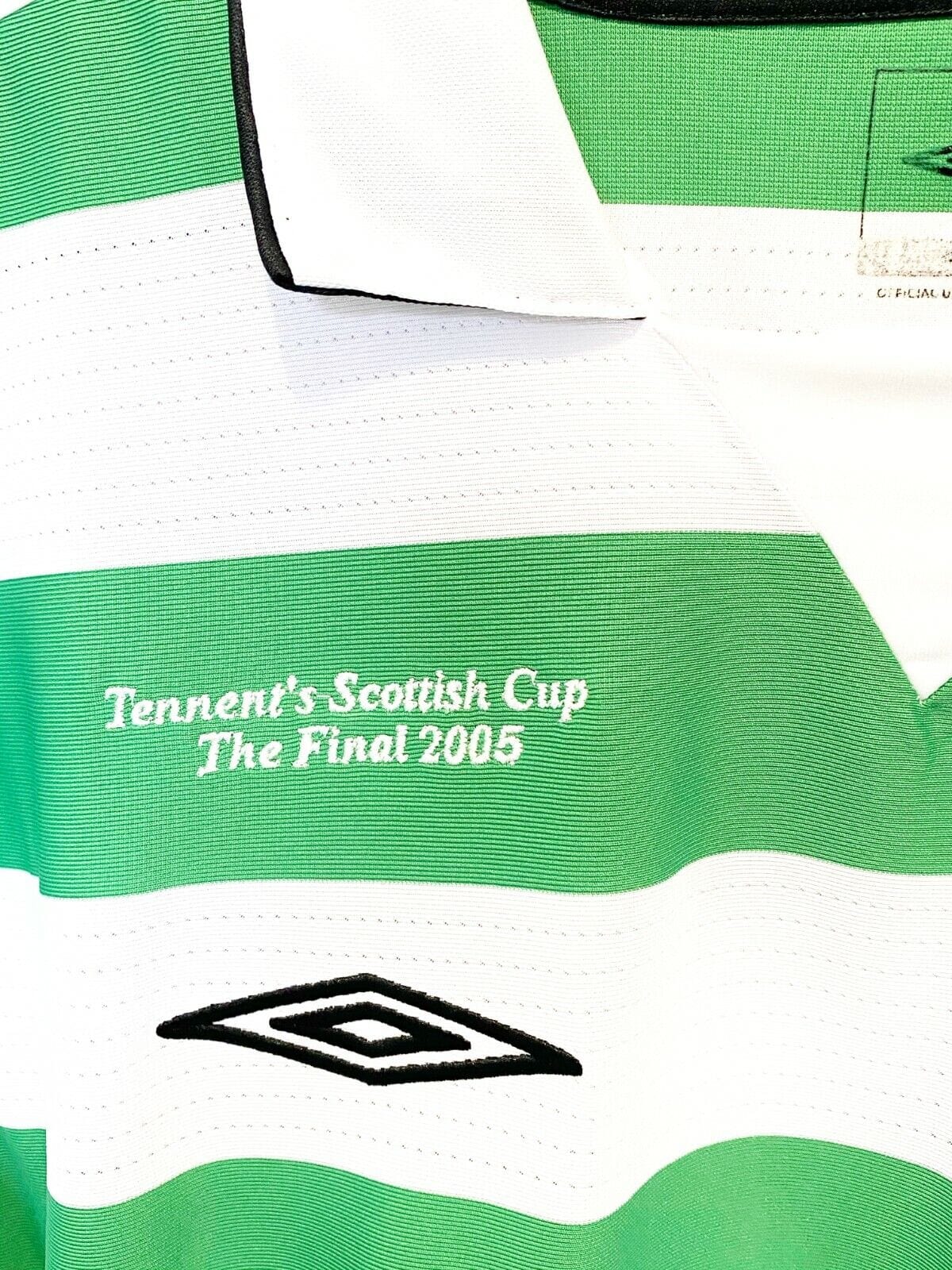 2004/05 PETROV #19 Celtic Vintage Umbro Scottish Cup Final Football Shirt (L)