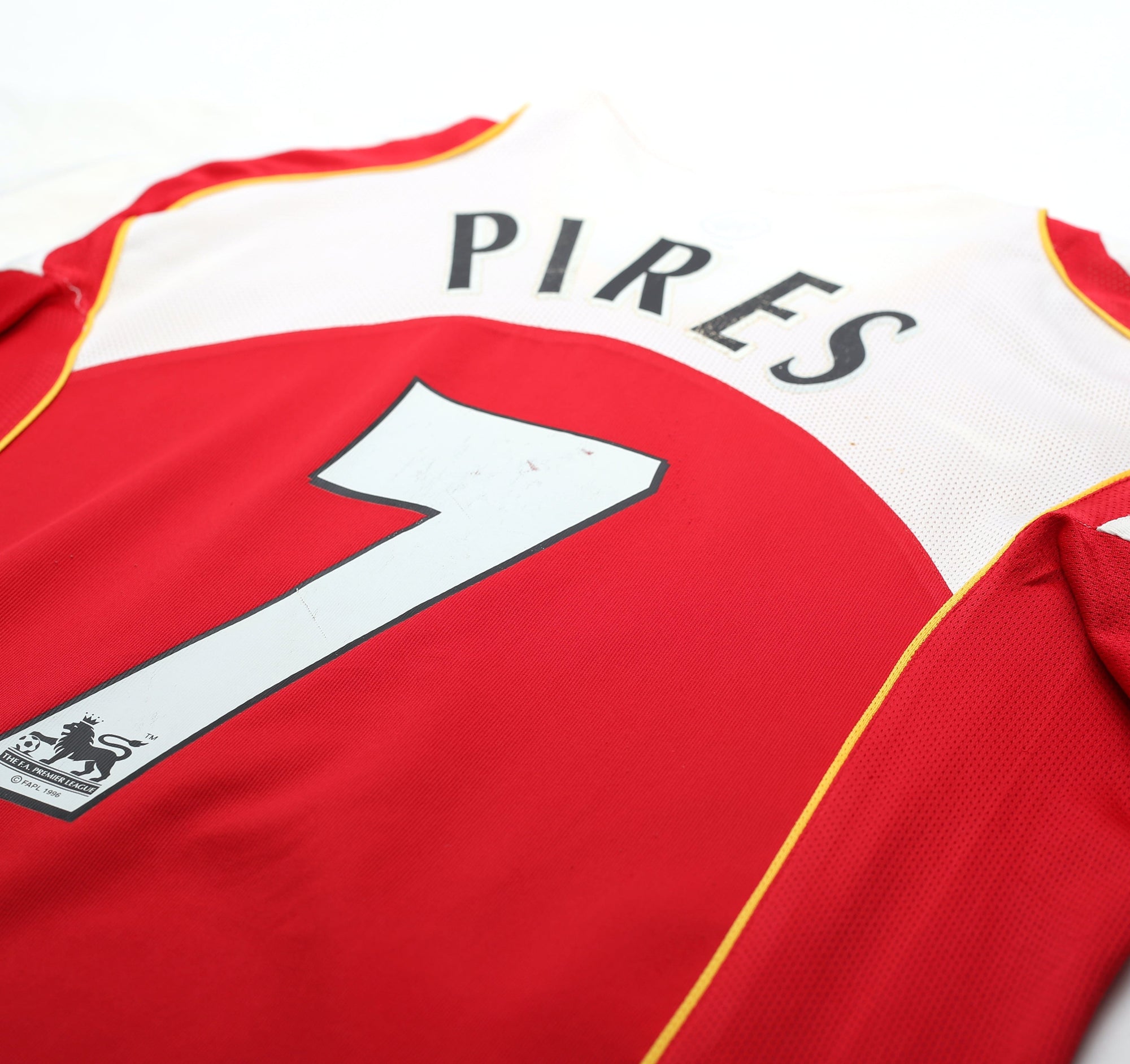 2004/05 PIRES #7 Arsenal Vintage Nike Home Football Shirt (M)