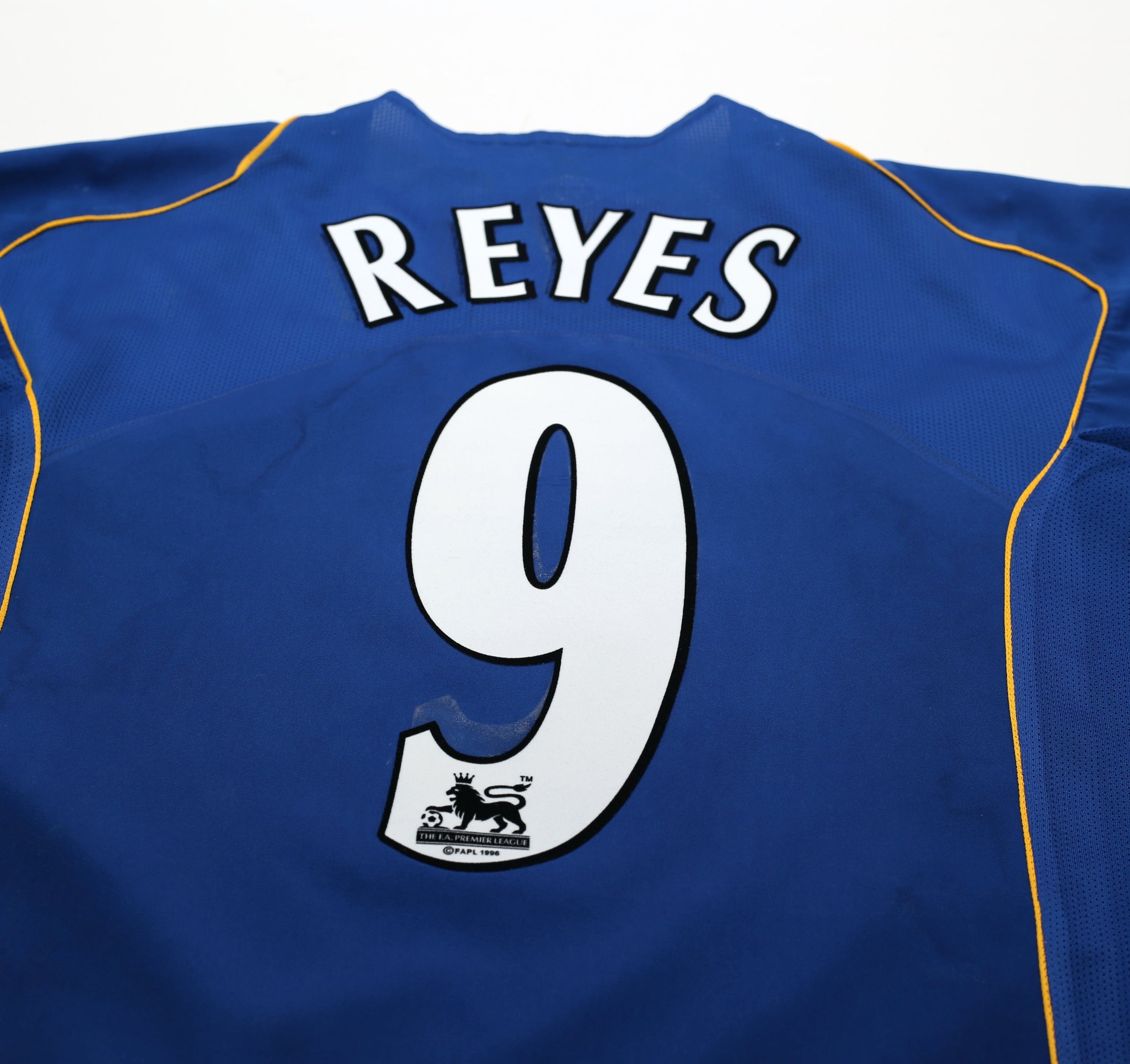 2004/05 REYES #9 Arsenal Vintage Nike Long Sleeve Away Football Shirt (XL)