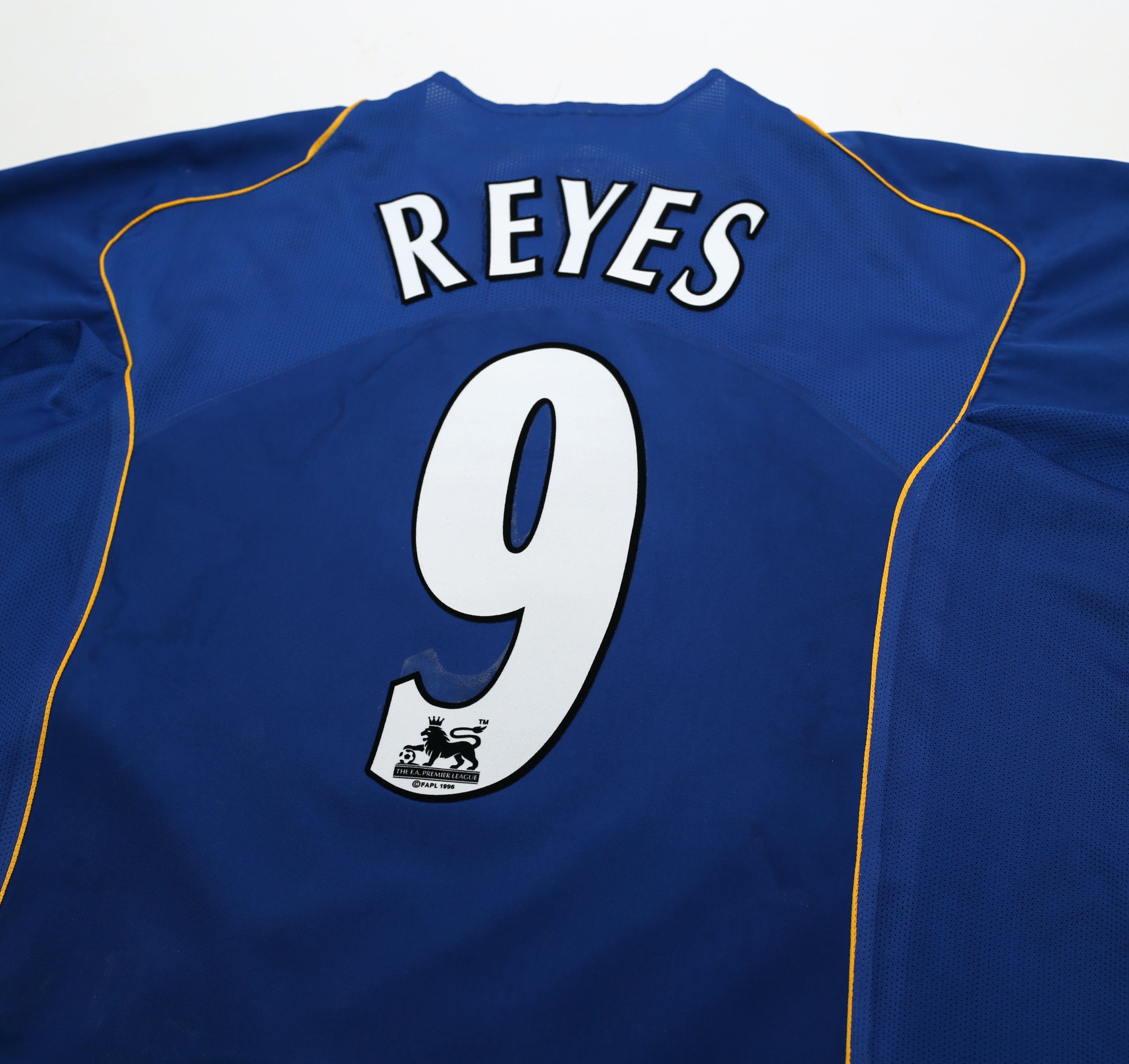 2004/05 REYES #9 Arsenal Vintage Nike Long Sleeve Away Football Shirt (XL)