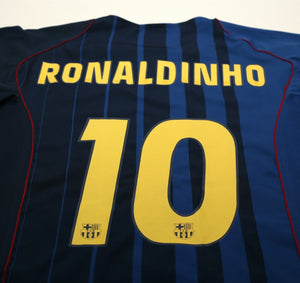 2004/05 RONALDINHO #10 Barcelona Vintage Nike Away Football Shirt (XL)